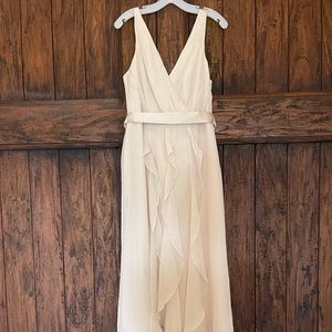 WHITE, by Vera Wang.  STUNNING dress - size 12